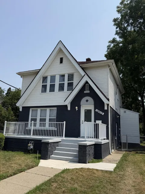 16212 Lindsay Street
