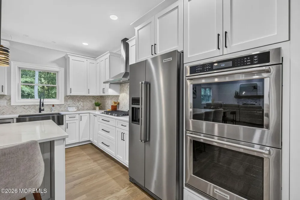 284 Middle Road Holmdel, NJ 07733