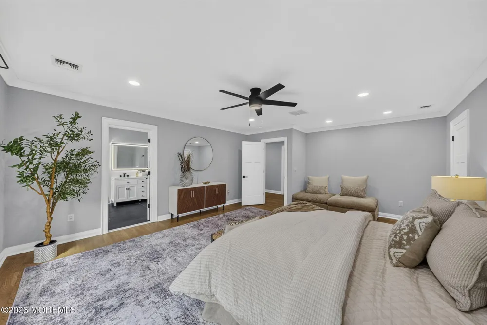 284 Middle Road Holmdel, NJ 07733