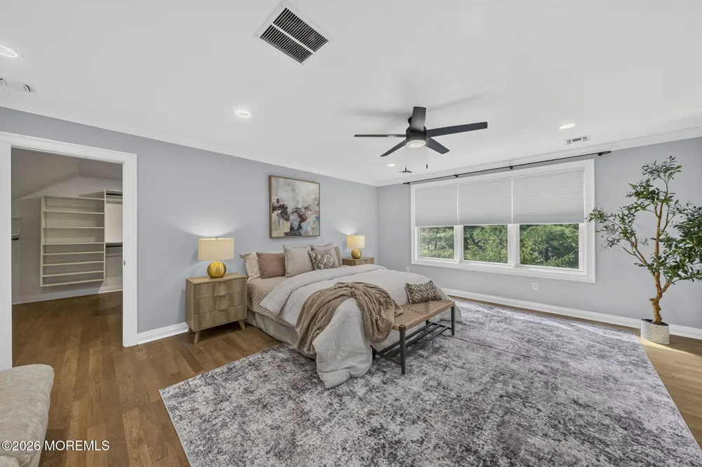 284 Middle Road Holmdel, NJ 07733