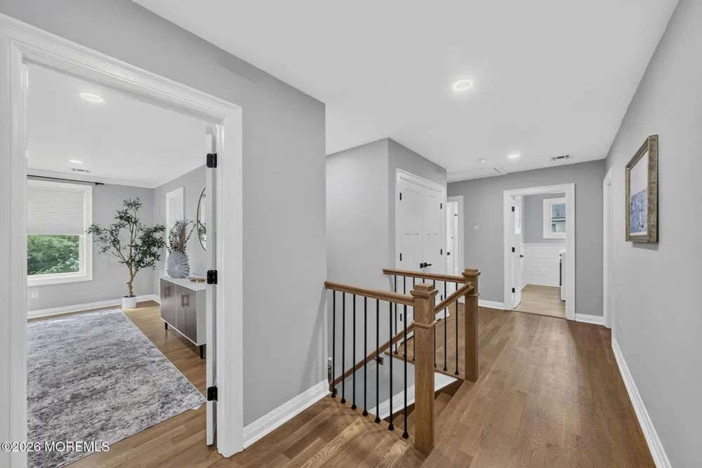 284 Middle Road Holmdel, NJ 07733