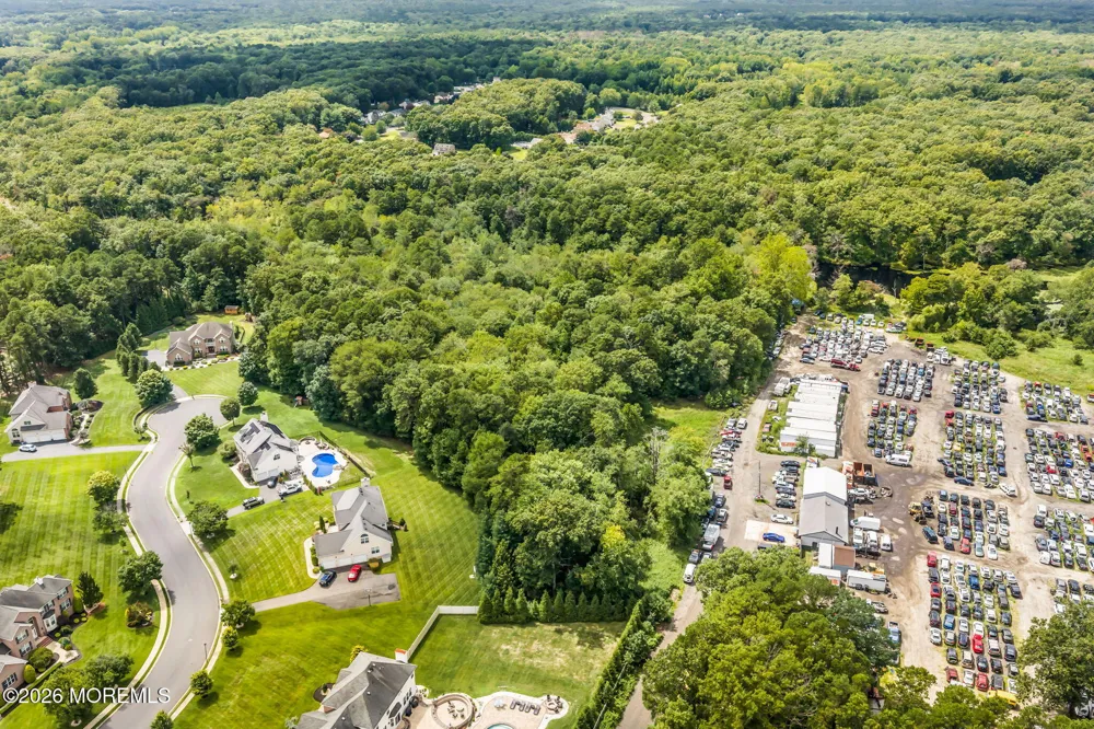 530 Cerrina Road Jackson, NJ 08527