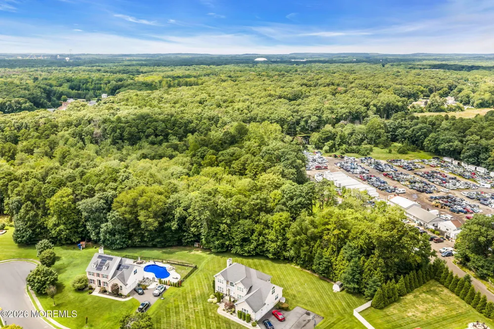 530 Cerrina Road Jackson, NJ 08527
