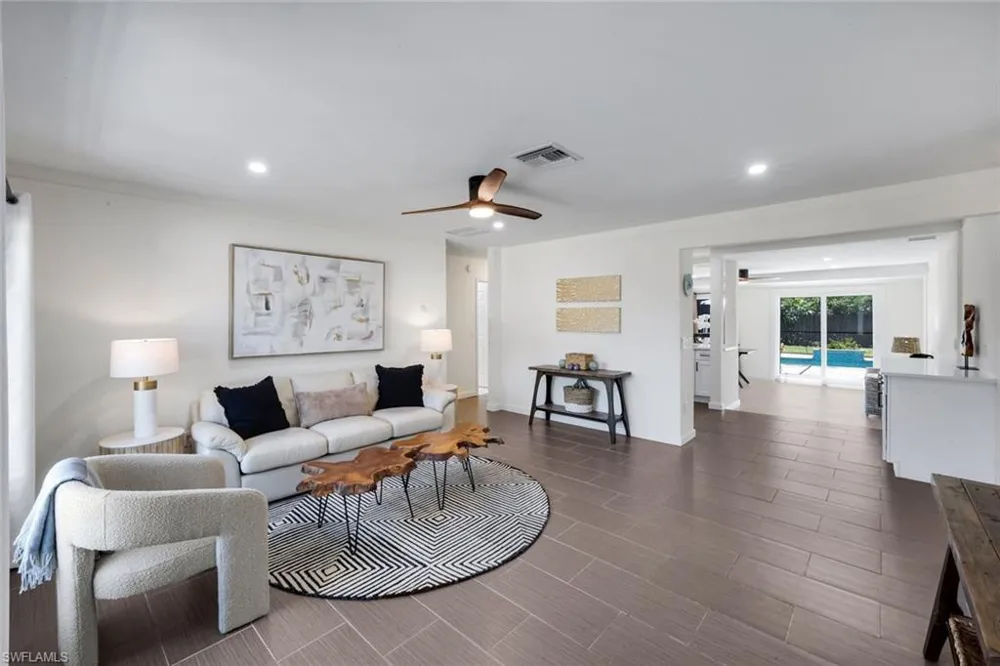 52 1st Street Bonita Springs, FL 34134
