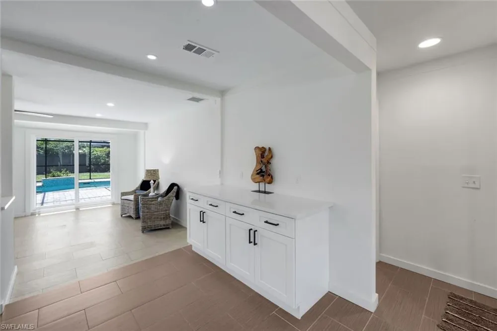 52 1st Street Bonita Springs, FL 34134