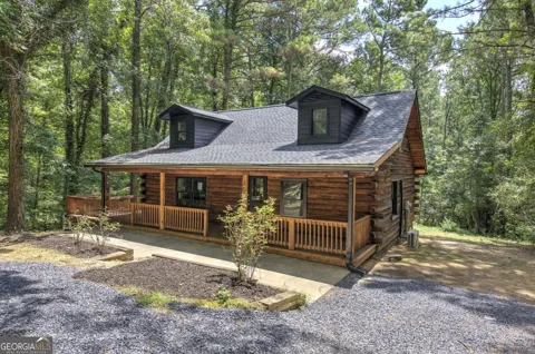 252 Hudson WAY
