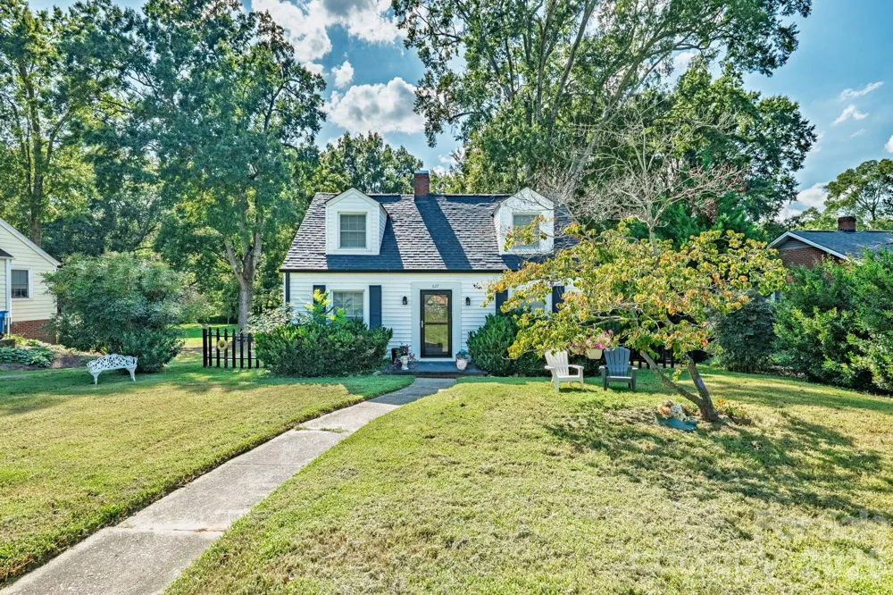 627 6th Street Albemarle, NC 28001