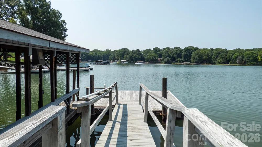 115 Rainbow Lane Mooresville, NC 28117