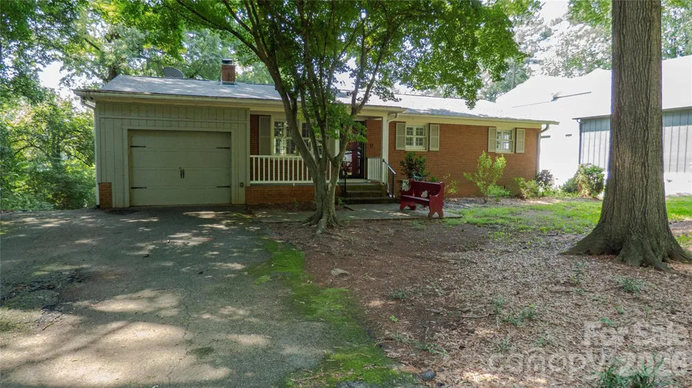 115 Rainbow Lane Mooresville, NC 28117