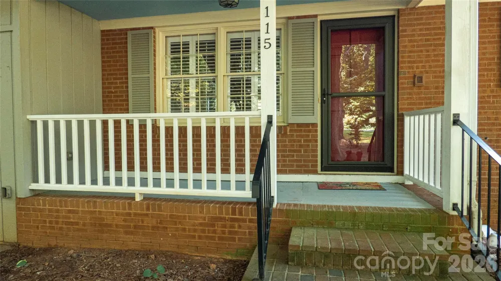 115 Rainbow Lane Mooresville, NC 28117