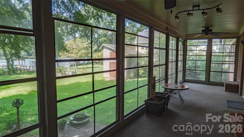 115 Rainbow Lane Mooresville, NC 28117