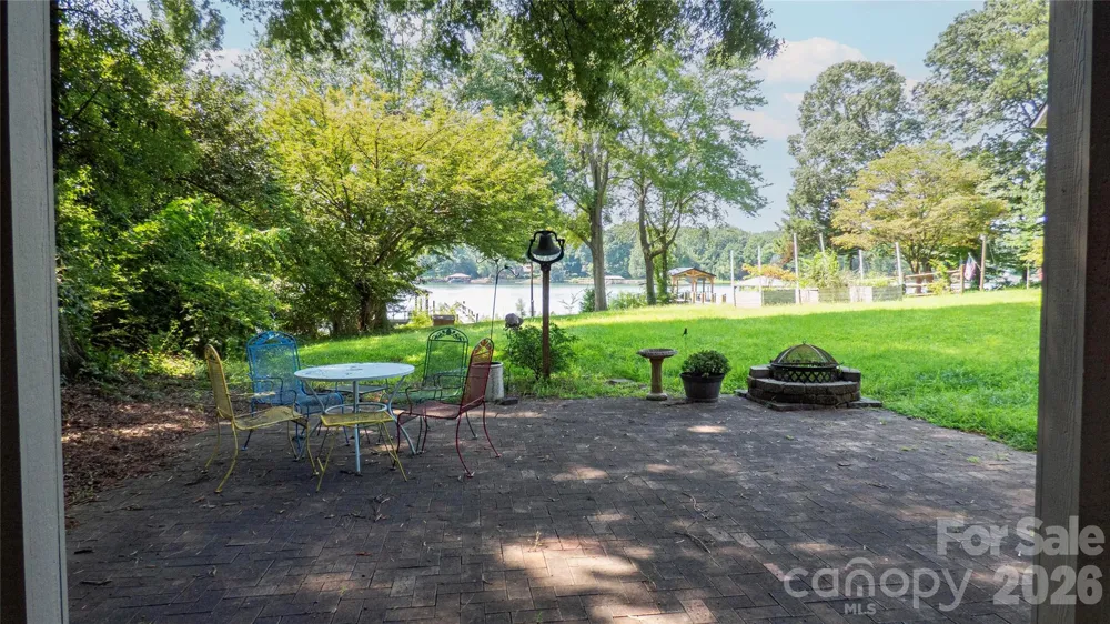 115 Rainbow Lane Mooresville, NC 28117