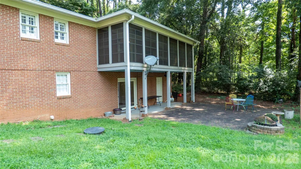 115 Rainbow Lane Mooresville, NC 28117