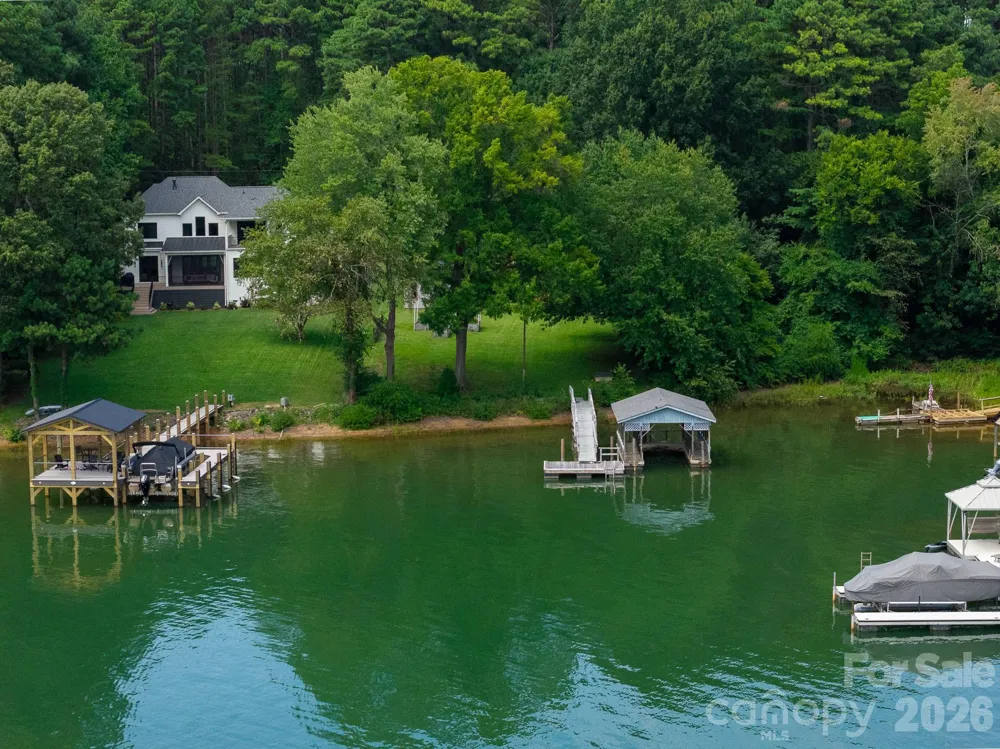115 Rainbow Lane Mooresville, NC 28117