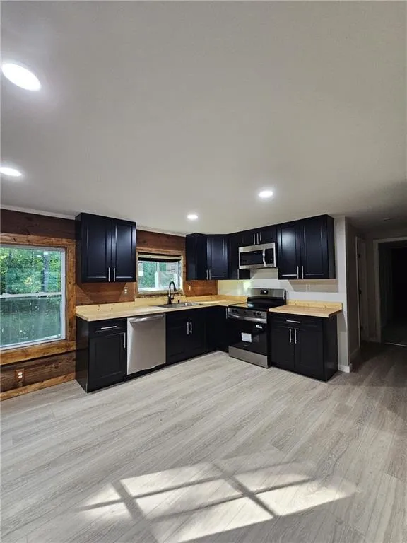 252 Hudson Way Dalton, GA 30721