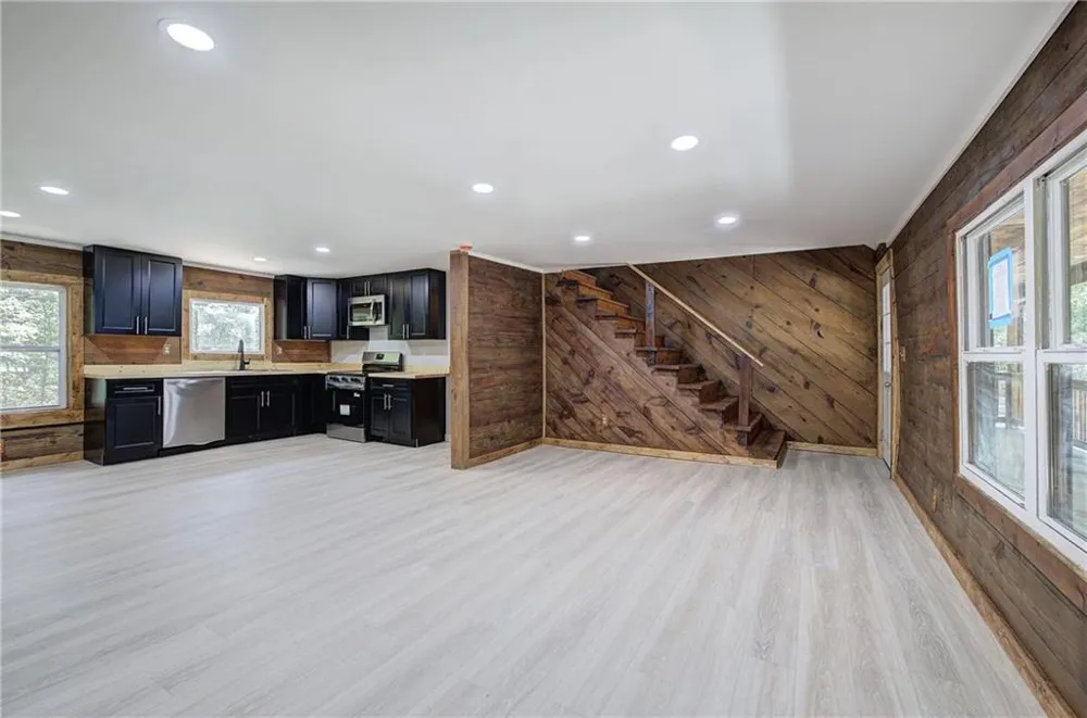 252 Hudson Way Dalton, GA 30721