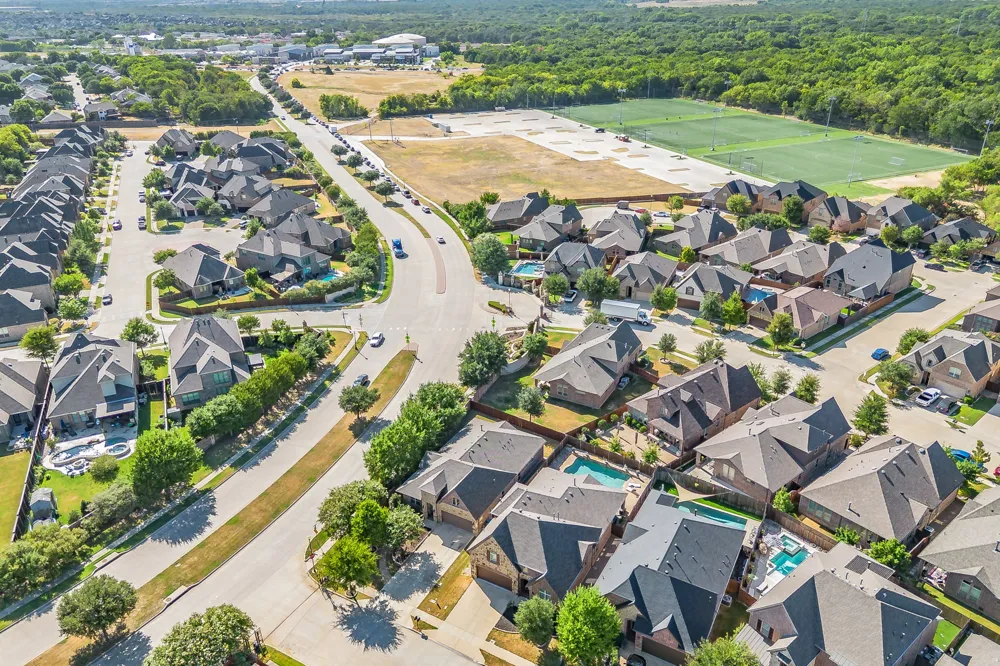401 Middleton Drive Roanoke, TX 76262