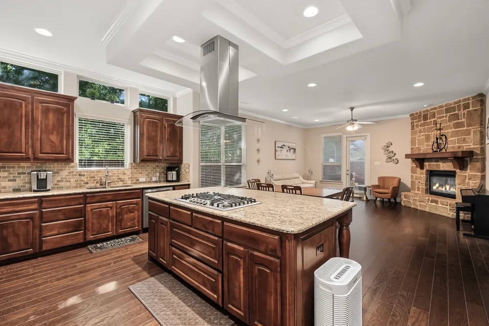 401 Middleton Drive Roanoke, TX 76262