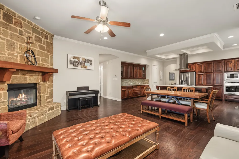 401 Middleton Drive Roanoke, TX 76262