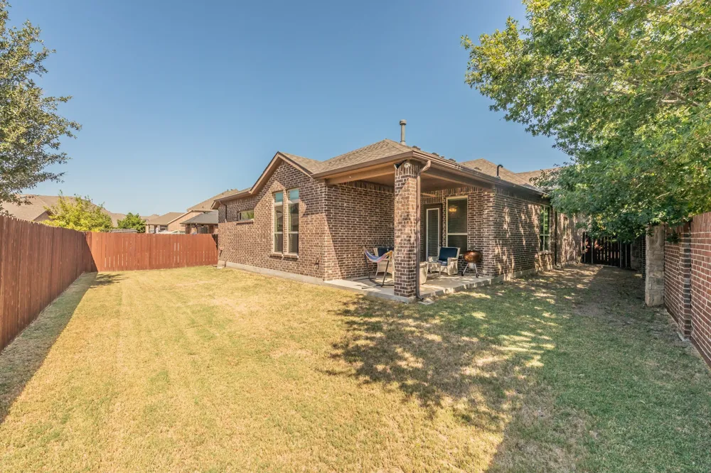 401 Middleton Drive Roanoke, TX 76262