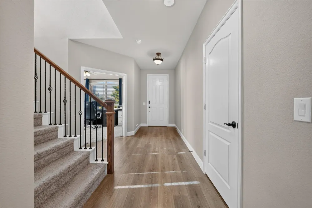 4828 Hazy Hollow Lane Crowley, TX 76036