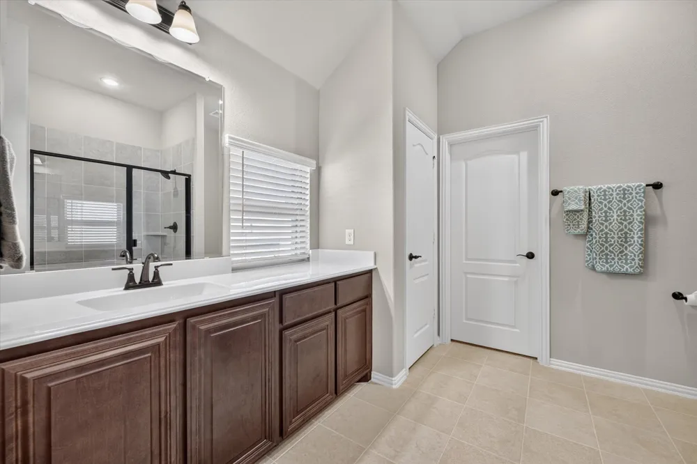4828 Hazy Hollow Lane Crowley, TX 76036