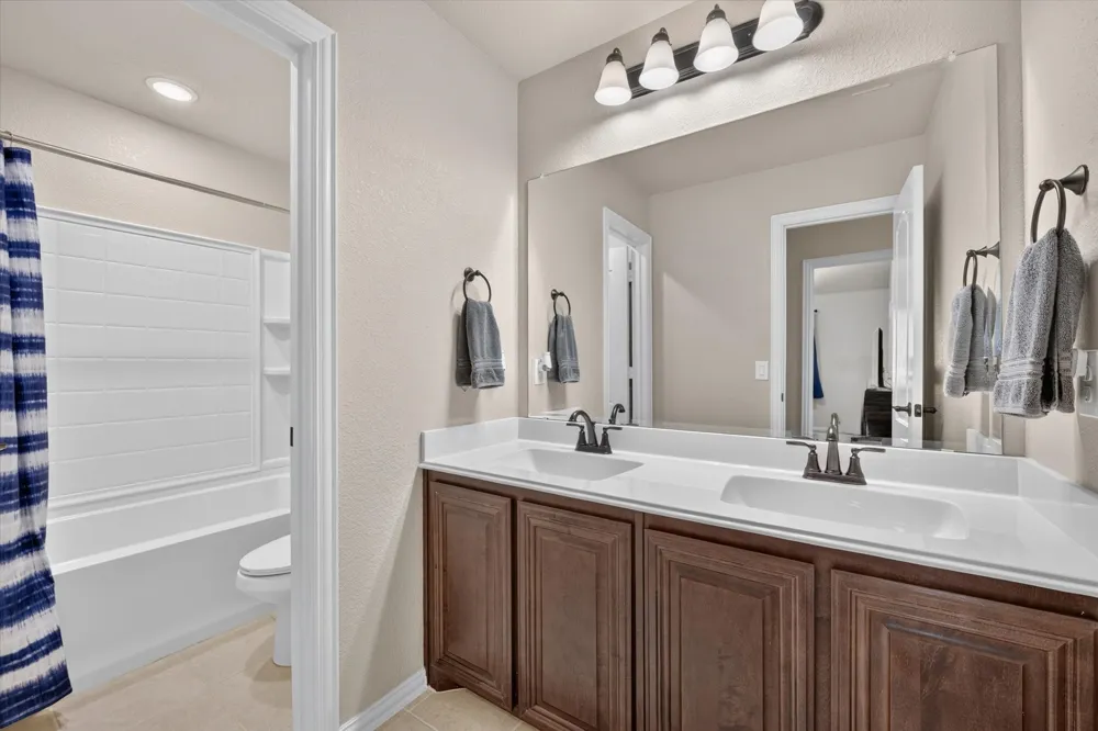 4828 Hazy Hollow Lane Crowley, TX 76036