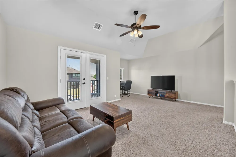4828 Hazy Hollow Lane Crowley, TX 76036