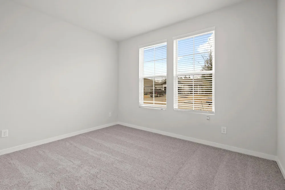 11006 Youngquist Drive Mont Belvieu, TX 77535