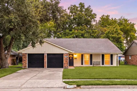 13923 Amble Lane