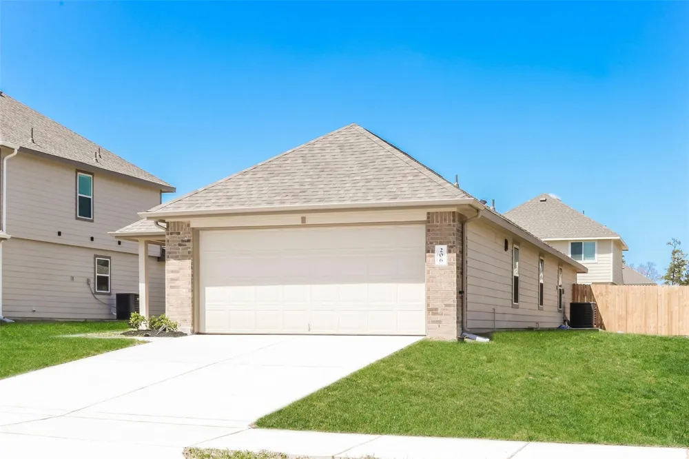 206 Pronghorn Drive Huntsville, TX 77320