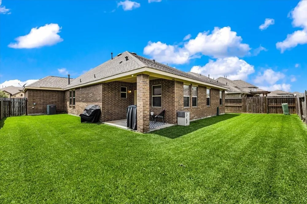 422 Stockport Drive League City, TX 77573