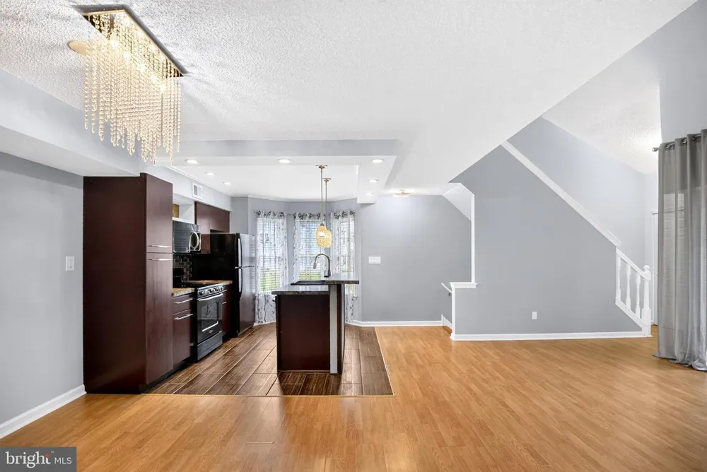 20016 CLARK Southampton, PA 18966