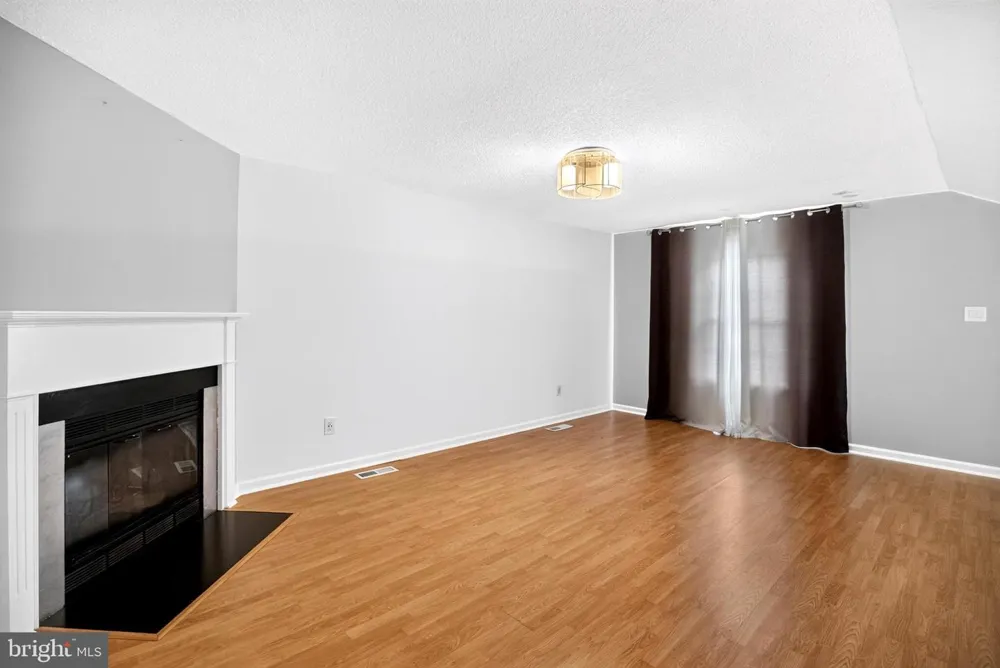 20016 CLARK Southampton, PA 18966