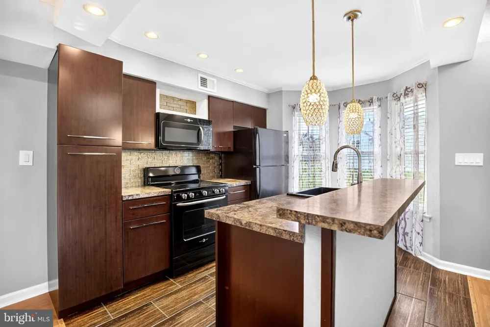 20016 CLARK Southampton, PA 18966