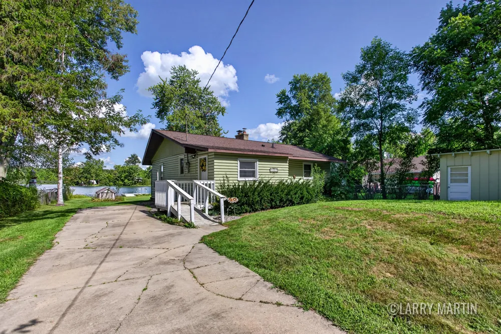 1407 Taylor Drive Otsego, MI 49078