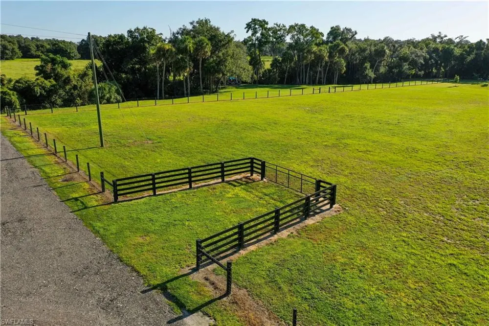 755 Norris Road Labelle, FL 33935