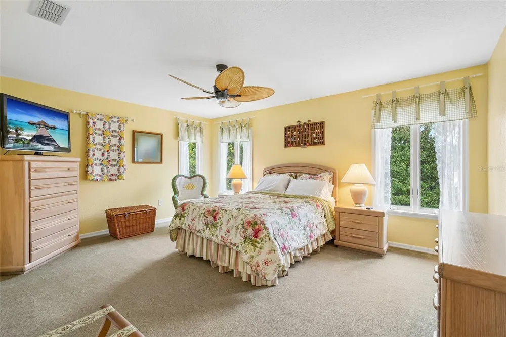 5198 LEGEND HILLS LANE Spring Hill, FL 34609