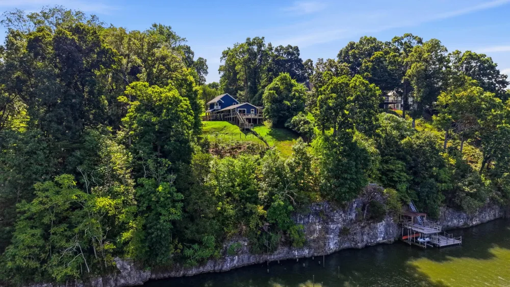 14310 Bluffview Drive Birchwood, TN 37308