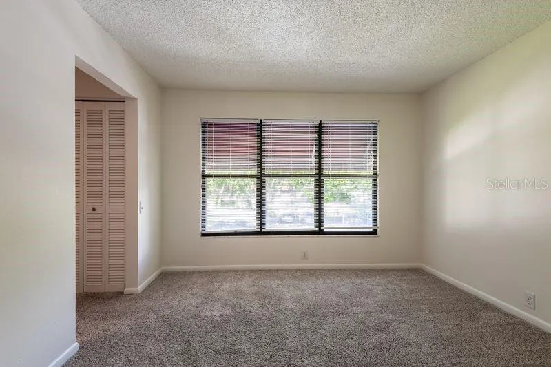 819 OAK PARK PLACE Brandon, FL 33511
