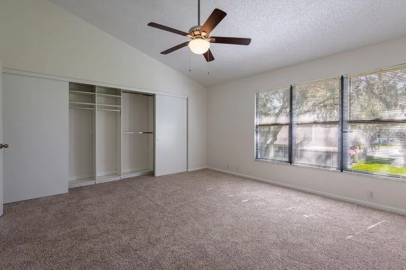 819 OAK PARK PLACE Brandon, FL 33511