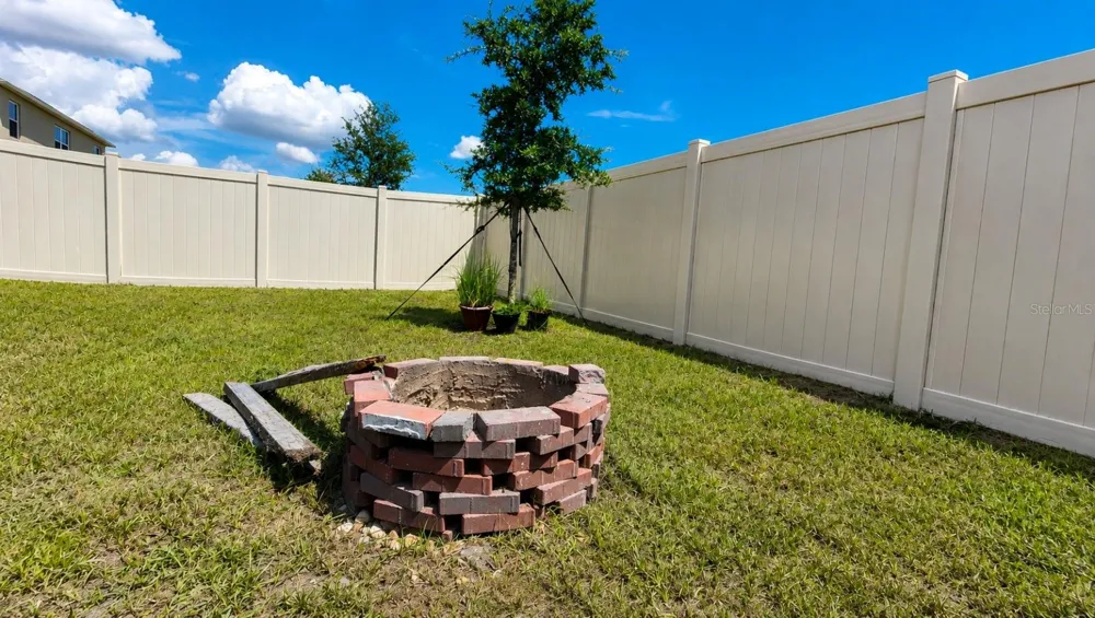 4669 BERNARD BOULEVARD Haines City, FL 33844