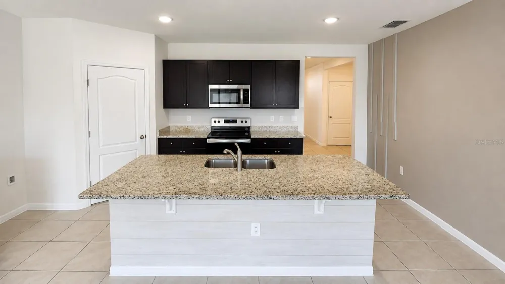 4669 BERNARD BOULEVARD Haines City, FL 33844