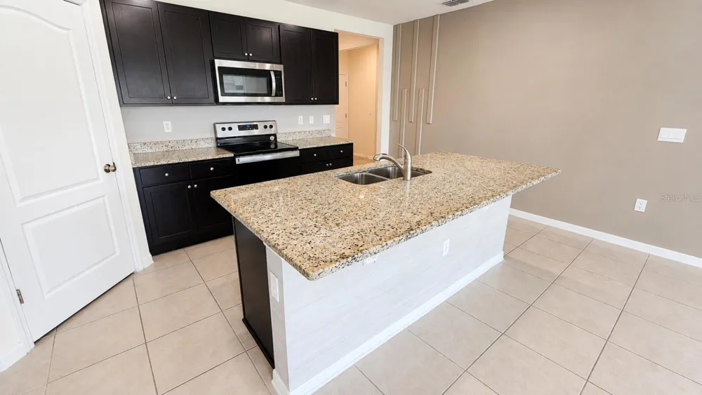 4669 BERNARD BOULEVARD Haines City, FL 33844