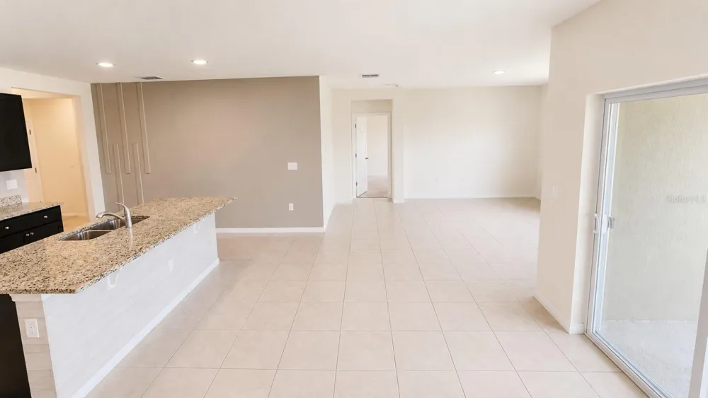 4669 BERNARD BOULEVARD Haines City, FL 33844