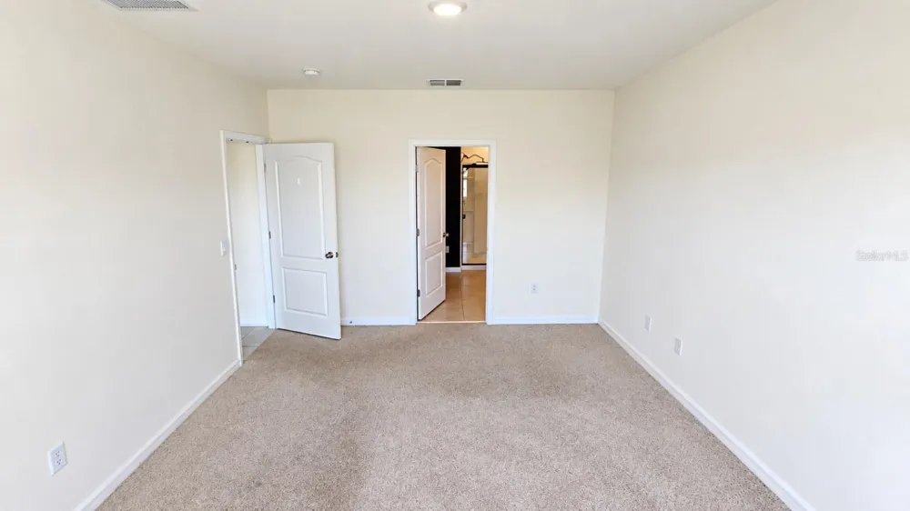 4669 BERNARD BOULEVARD Haines City, FL 33844