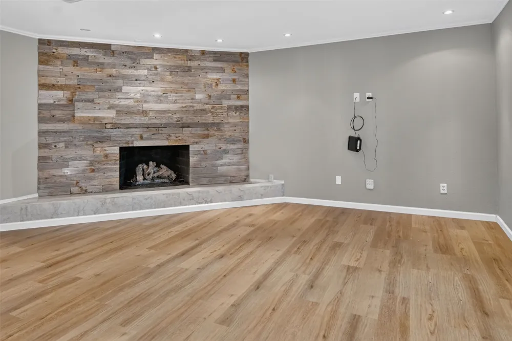 305 NW 7th Avenue Mineral Wells, TX 76067