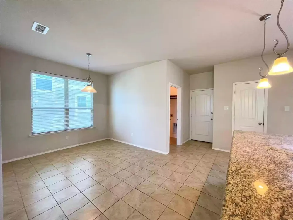 712 Whitemarsh Drive Aubrey, TX 76227