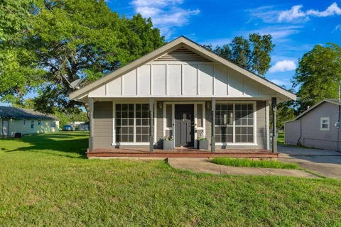 407 Bois D Arc Street