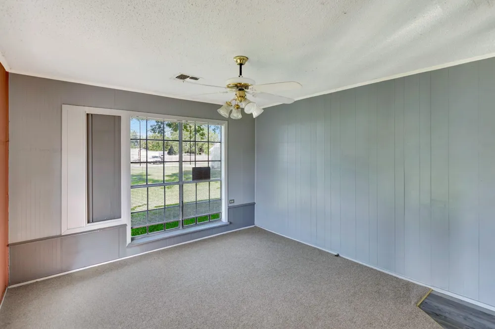 407 Bois D Arc Street Edna, TX 77957